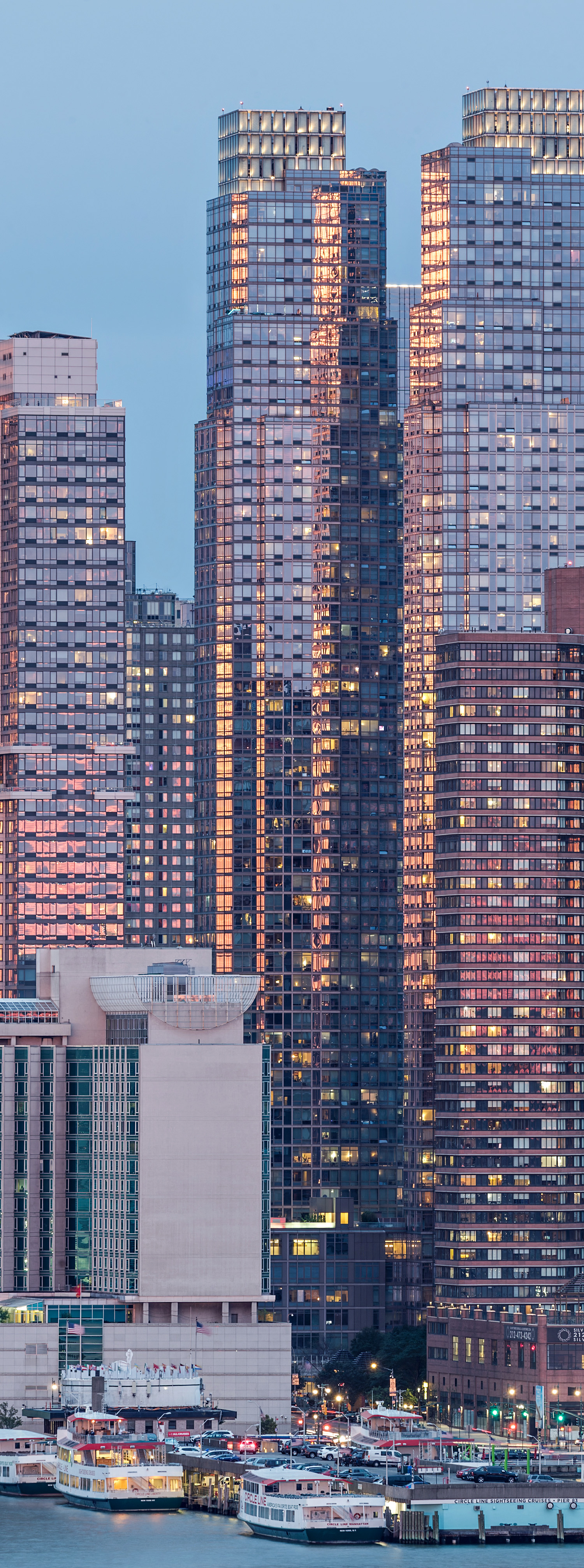 Silver Towers East, New York City - View from Weehawken. © Mathias Beinling